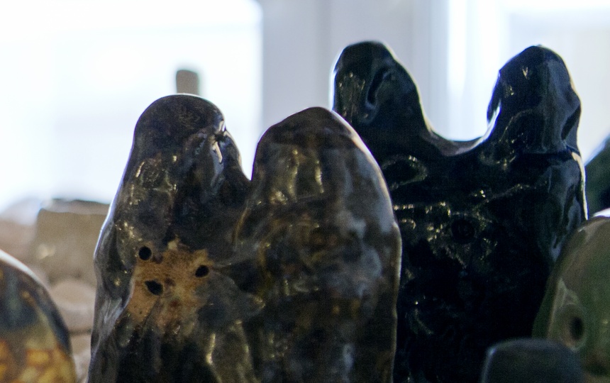 Keramiske figurer i Laboratoriet for Keramik