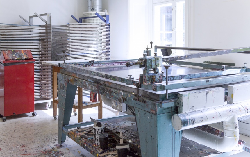 Trykmaskine på Laboratoriet for Serigrafi og Risografi