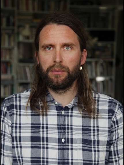 Professor for Billedhuggerskolen Charlottenborg Simon Dybbroe Møller